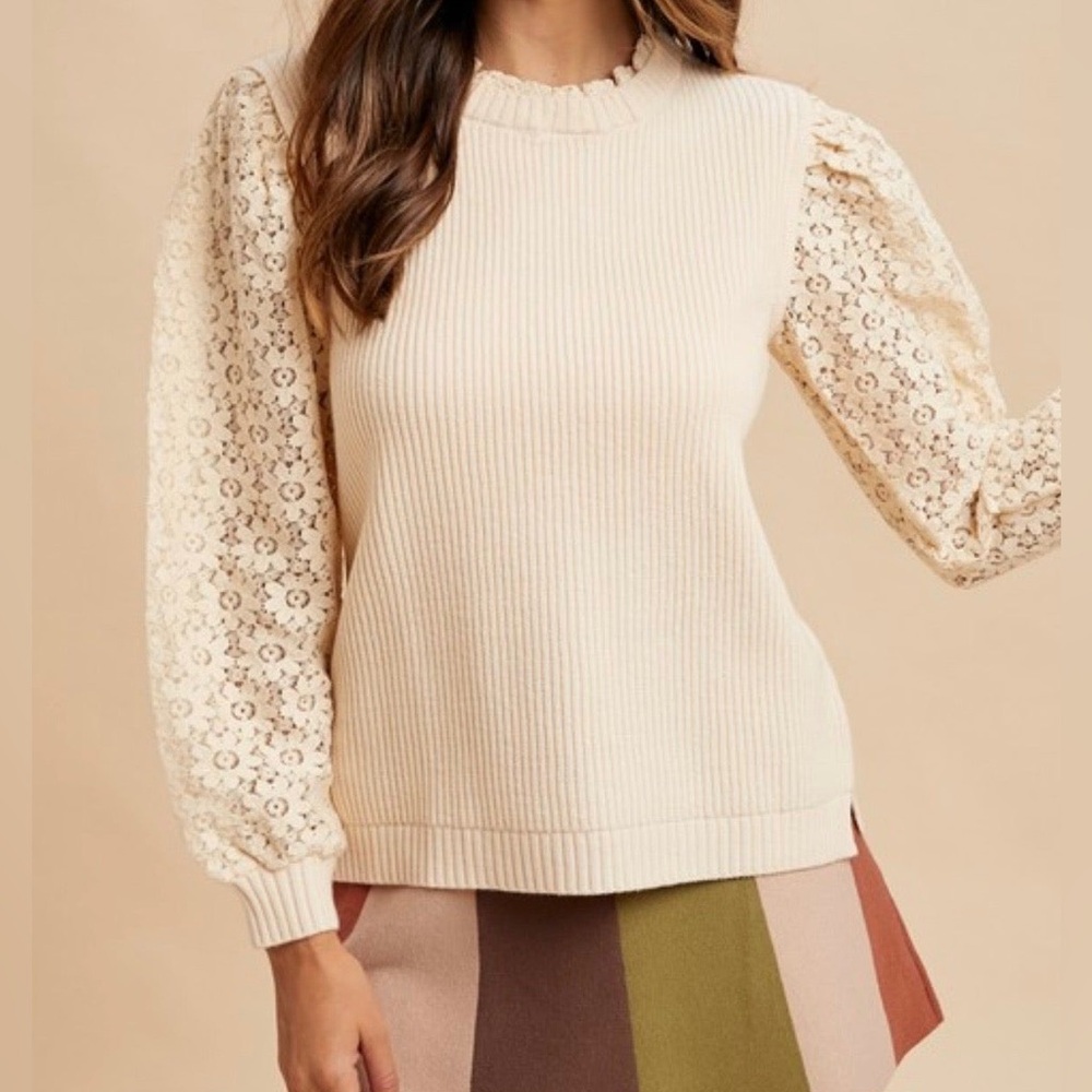 HARPER MAES Cream Floral Lace Sleeve Sweater WOMEN SIZE M - Picture 1 of 12